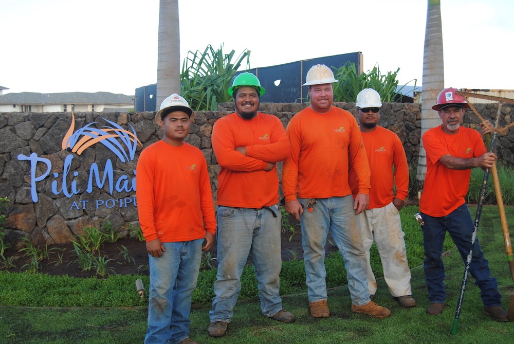 Landscaper_Crew_2.jpg